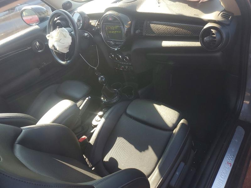 2017 Mini Cooper მანქანა იყიდება აუქციონზე, vin: WMWXP7C35H2C61665, აუქციონის ნომერი: 64095646