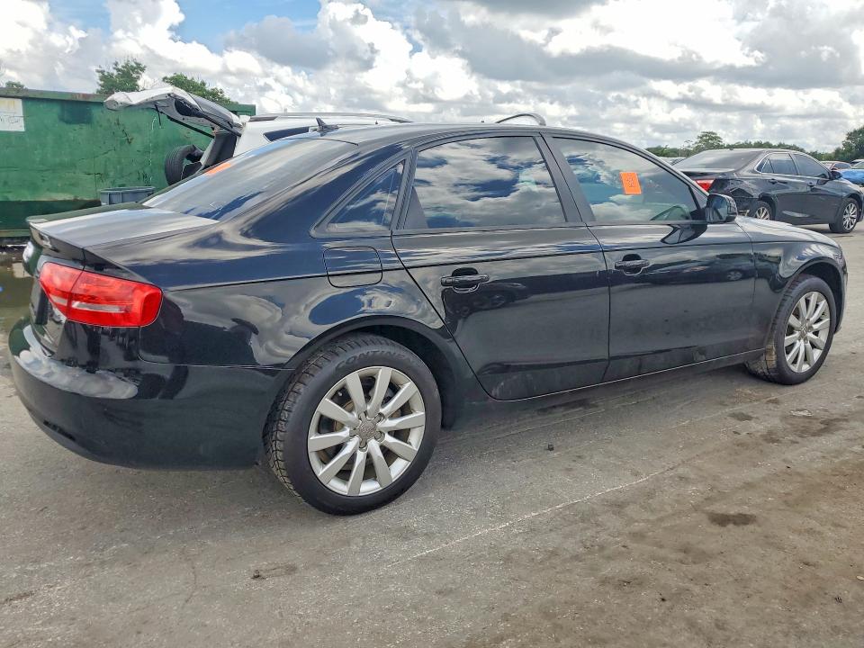 Продажа на аукционе авто 2014 Audi A4, vin: WAUAFAFL4EA122143, номер лота: 63990906