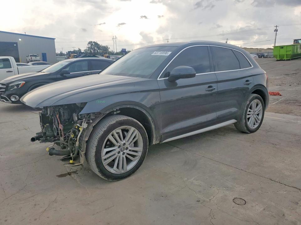 63718896 :رقم المزاد ، WA1BNAFY2J2118760 vin ، 2018 Audi Q5 مزاد بيع