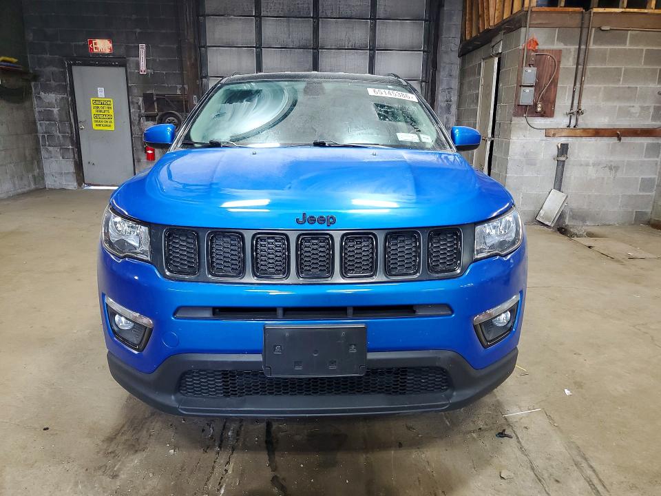 65145386 :رقم المزاد ، 3C4NJDBB6KT839858 vin ، 2019 Jeep Compass مزاد بيع