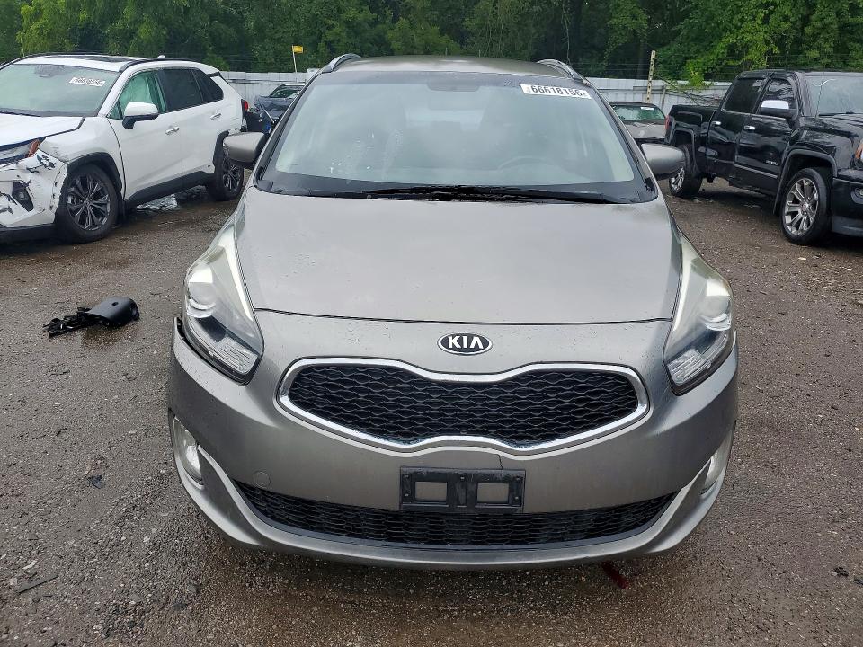 66618156 :رقم المزاد ، KNAHT8A31E7023669 vin ، 2014 Kia Rondo مزاد بيع