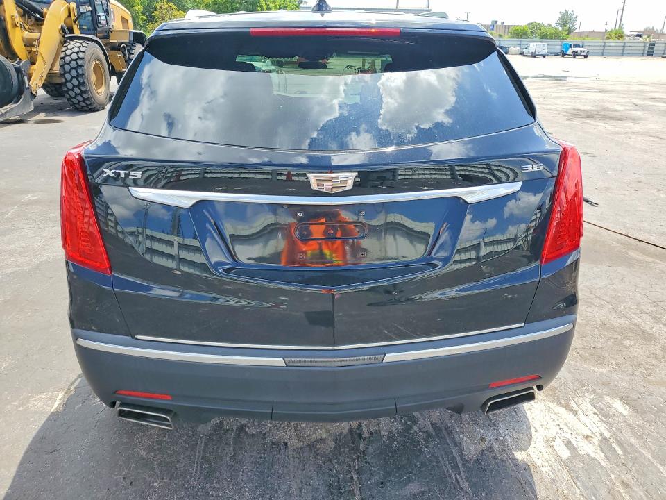 65806916 :رقم المزاد ، 1GYKNARS8KZ189851 vin ، 2019 Cadillac Xt5 مزاد بيع