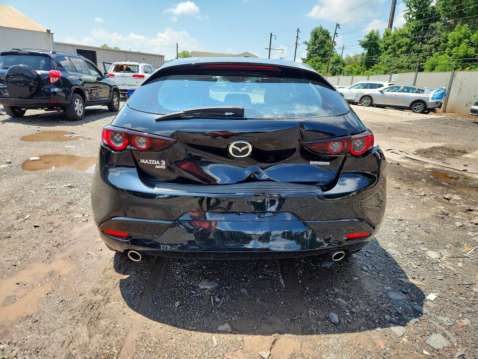 63918496 :رقم المزاد ، JM1BPBKL7M1313392 vin ، 2021 Mazda 3 مزاد بيع