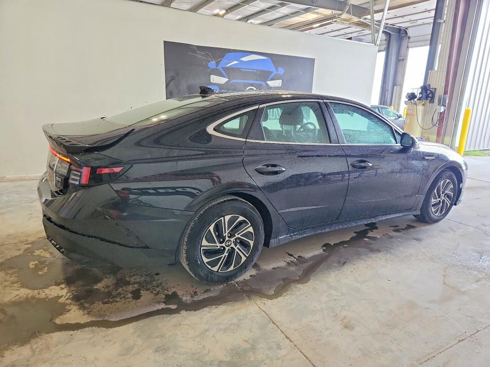Продаж на аукціоні авто 2026 Hyundai Sonata Hybrid, vin: KMHL24JJ2TA162096, номер лоту: 64510706