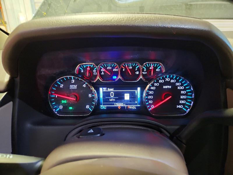 65668236 :رقم المزاد ، 1GKS1GKCXJR375868 vin ، 2018 Gmc Yukon Xl مزاد بيع