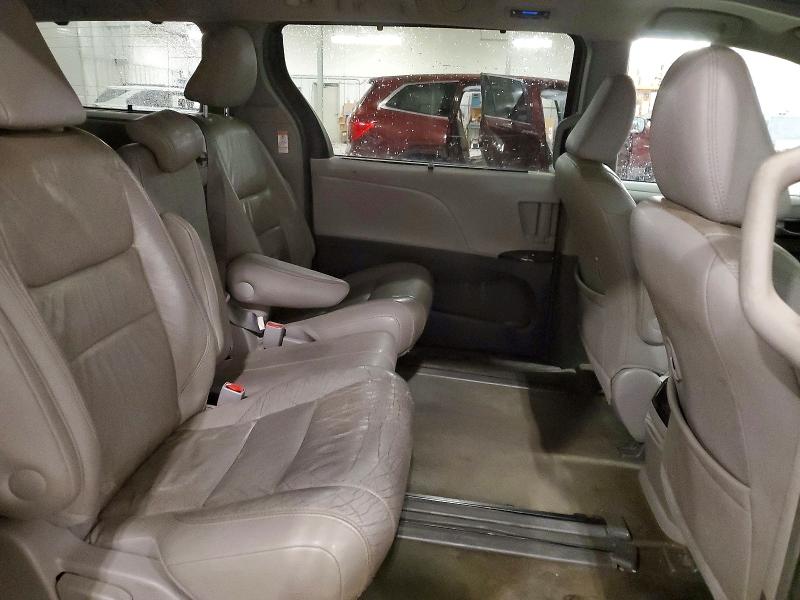 Aukcja sprzedaży 2016 Toyota Sienna, vin: 5TDYK3DC7GS700883, numer aukcji: 63559556
