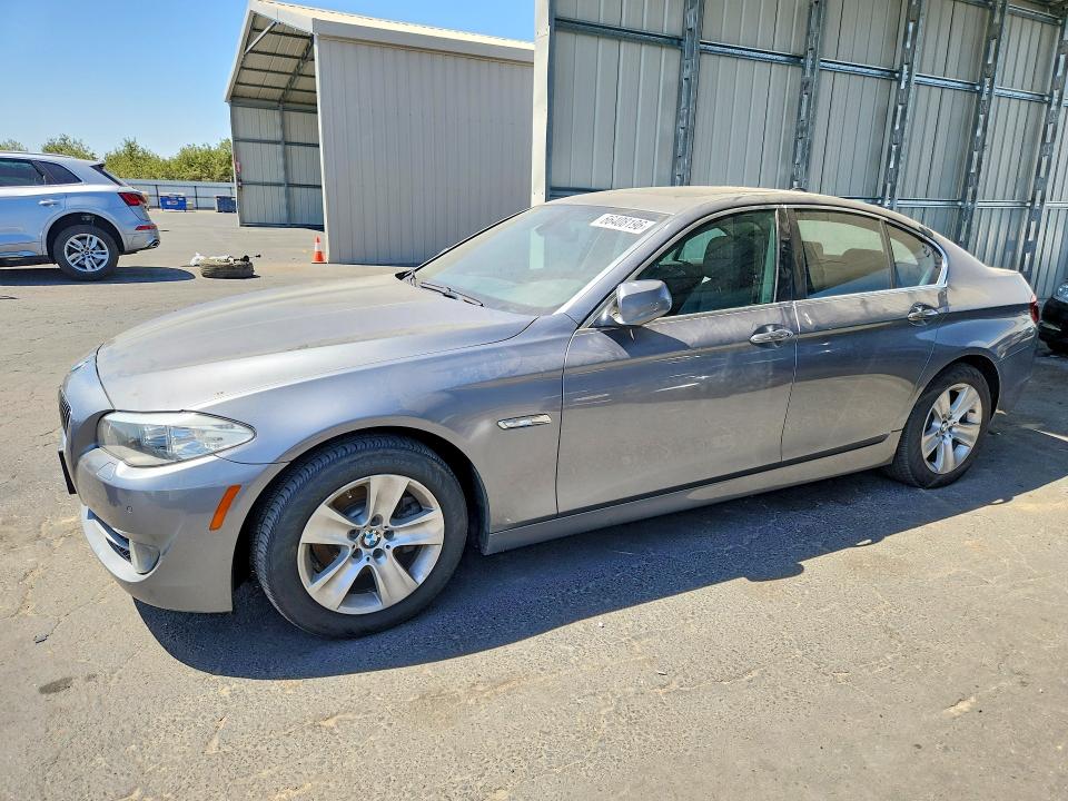 66408196 :رقم المزاد ، WBAXG5C50CDX03011 vin ، 2012 Bmw 528 مزاد بيع