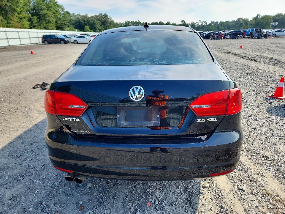 Продажа на аукционе авто 2011 Volkswagen Jetta, vin: 3VWLX7AJ2BM390637, номер лота: 66696776