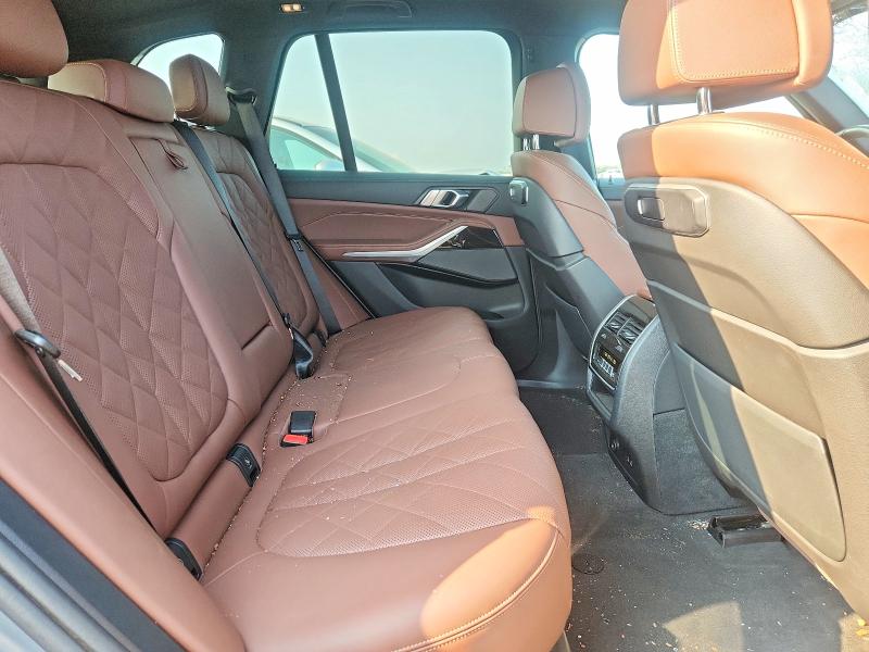 Продажа на аукционе авто 2024 Bmw X5, vin: 5UX43EU05R9T95784, номер лота: 63827426