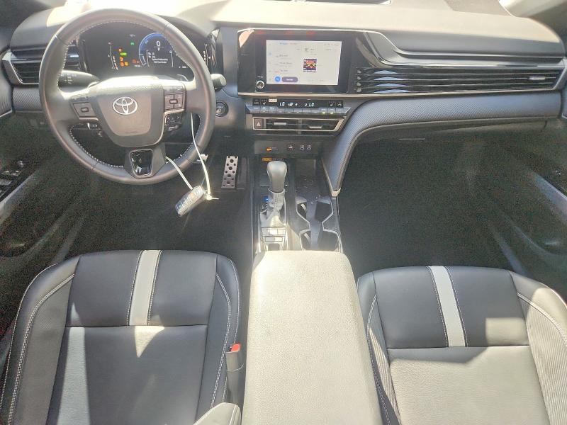 66031296 :رقم المزاد ، 4T1DBADK9SU506480 vin ، 2025 Toyota Camry مزاد بيع