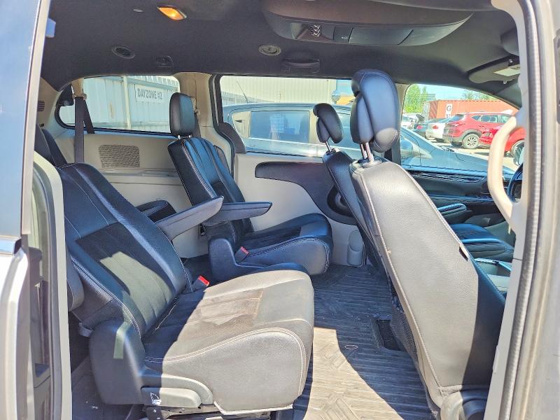 Auction sale of the 2017 Dodge Grand Caravan, vin: 2C4RDGBGXHR742583, lot number: 65378356
