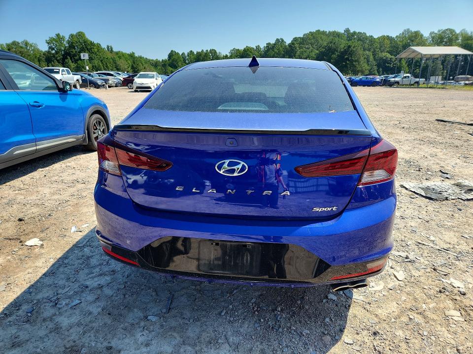 2020 Hyundai Elantra მანქანა იყიდება აუქციონზე, vin: KMHD04LB1LU993975, აუქციონის ნომერი: 65885326