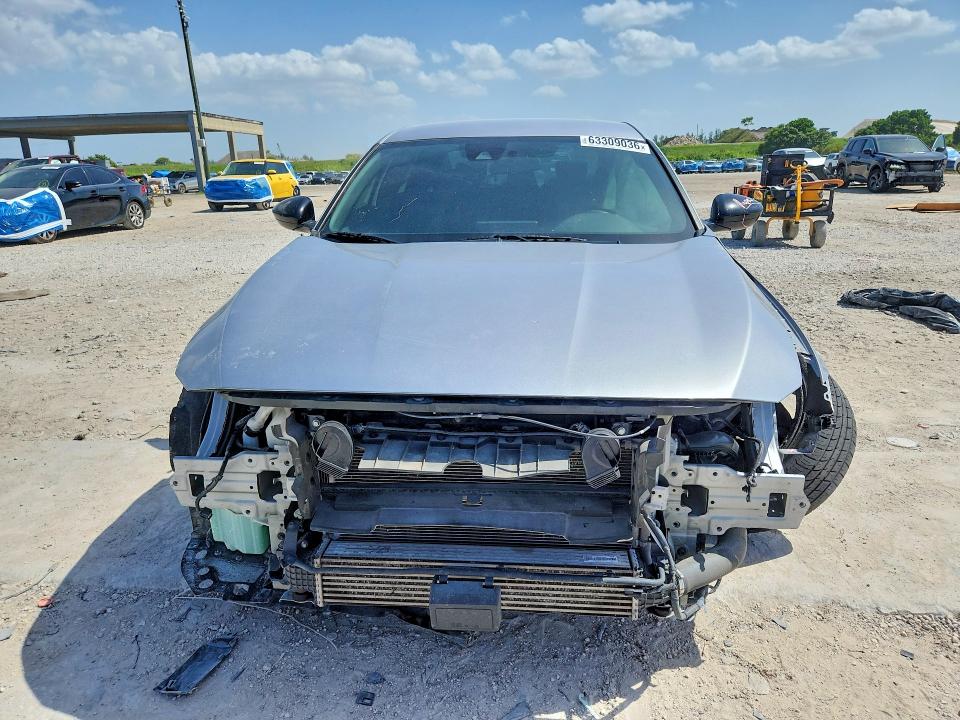 63309036 :رقم المزاد ، 1HGCV1F30NA104903 vin ، 2022 Honda Accord مزاد بيع