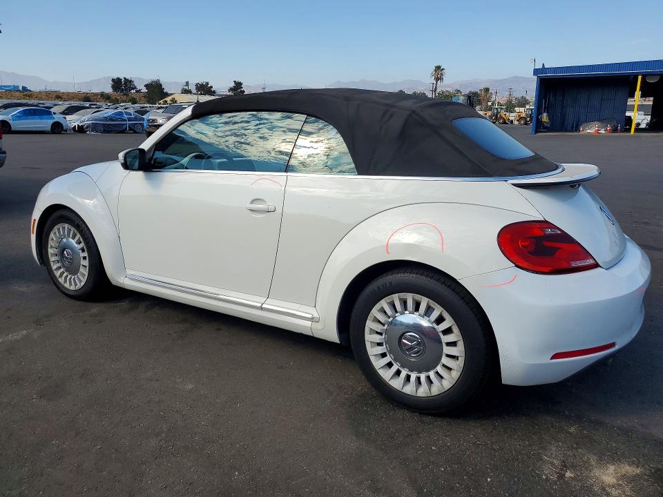 64097946 :رقم المزاد ، 3VW5P7AT5DM826183 vin ، 2013 Volkswagen Beetle مزاد بيع
