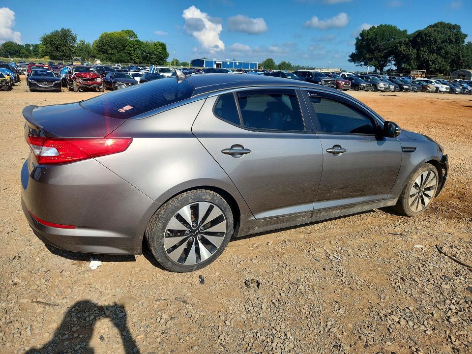 63298596 :رقم المزاد ، 5XXGR4A66DG102518 vin ، 2013 Kia Optima مزاد بيع