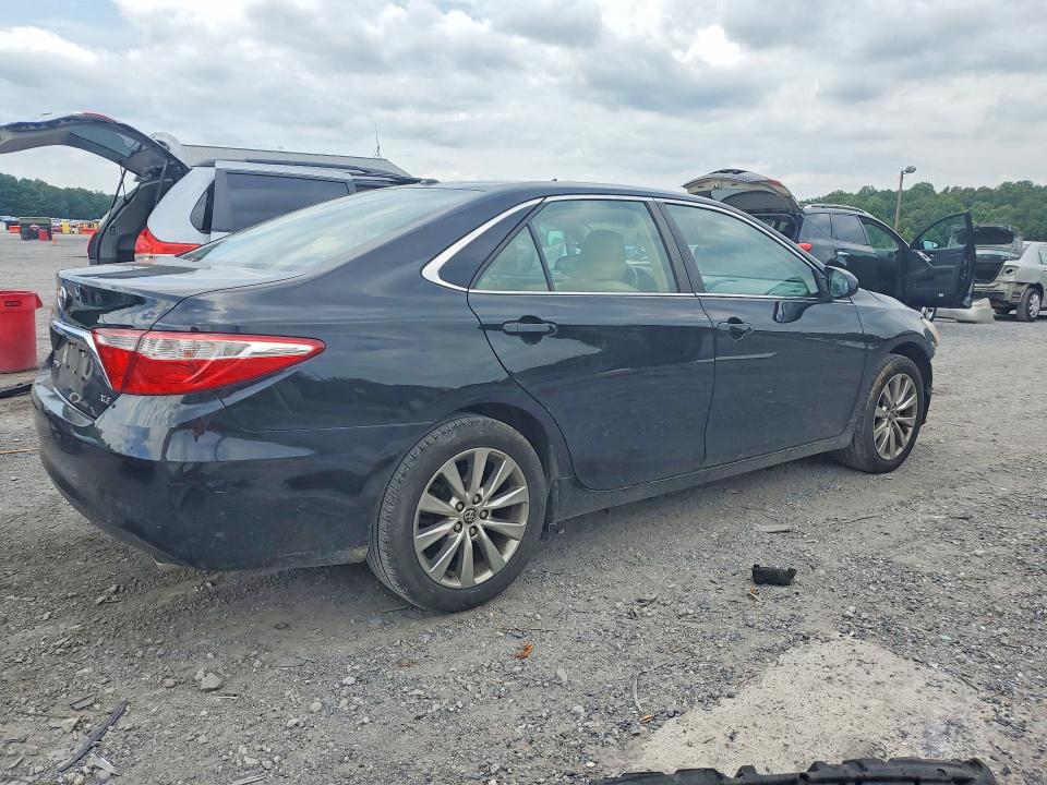 2016 Toyota Camry მანქანა იყიდება აუქციონზე, vin: 4T4BF1FKXGR526159, აუქციონის ნომერი: 67065816