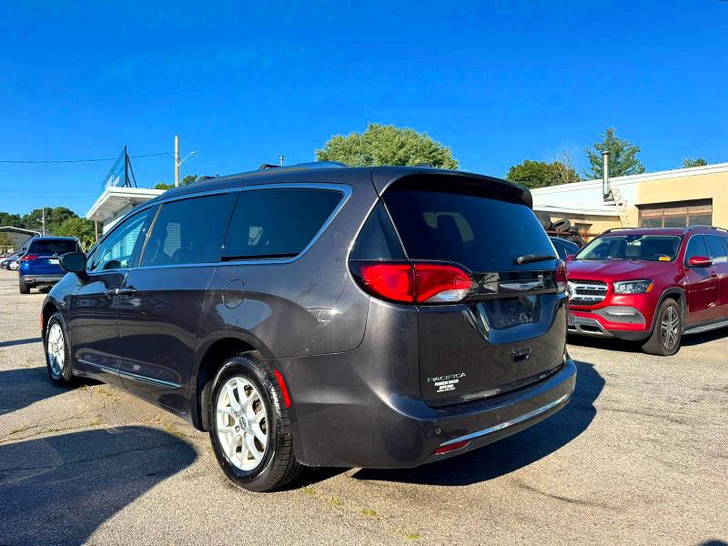 2020 Chrysler Pacifica მანქანა იყიდება აუქციონზე, vin: 2C4RC1BG4LR106525, აუქციონის ნომერი: 64506566