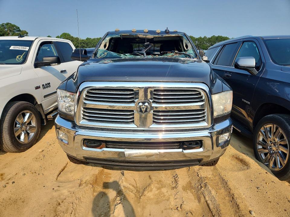63995196 :رقم المزاد ، 3C6UR5DJ1GG310923 vin ، 2016 Ram 2500 مزاد بيع