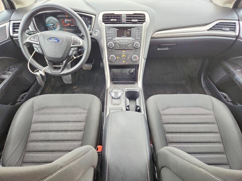 63925226 :رقم المزاد ، 3FA6P0HD0JR201613 vin ، 2018 Ford Fusion مزاد بيع