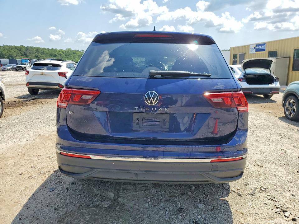 64989206 :رقم المزاد ، 3VV3B7AX6NM018651 vin ، 2022 Volkswagen Tiguan مزاد بيع