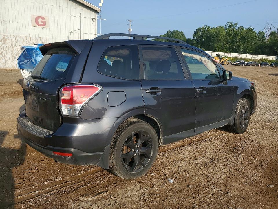 2018 Subaru Forester მანქანა იყიდება აუქციონზე, vin: JF2SJAGC7JH581156, აუქციონის ნომერი: 64044326