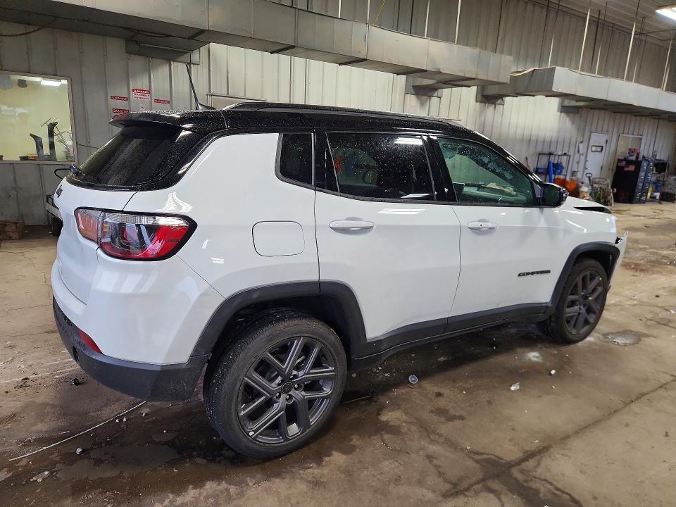 2026 Jeep Compass მანქანა იყიდება აუქციონზე, vin: 3C4NJDCNXTT258891, აუქციონის ნომერი: 64514326