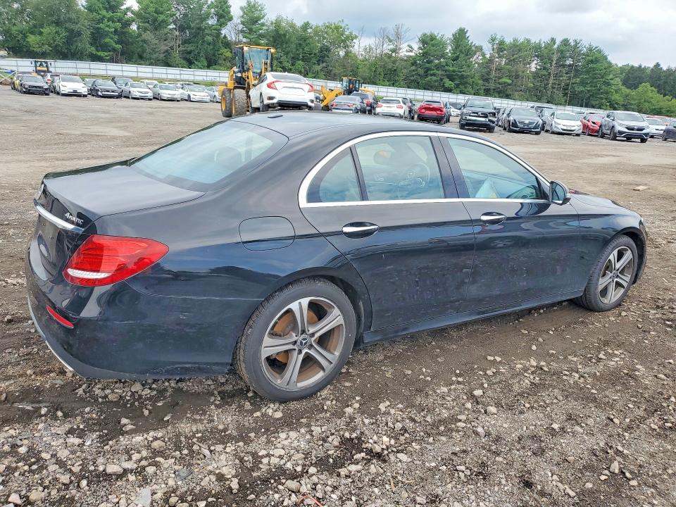 Продажа на аукционе авто 2019 Mercedes-benz E, vin: WDDZF4KB4KA536156, номер лота: 65228236