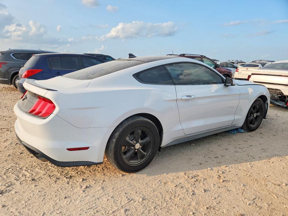 Продажа на аукционе авто 2020 Ford Mustang, vin: 1FA6P8TH7L5158404, номер лота: 64139746