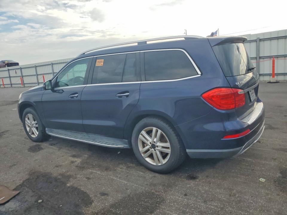 66320326 :رقم المزاد ، 4JGDF2EE8FA550769 vin ، 2015 Mercedes-benz Gl مزاد بيع