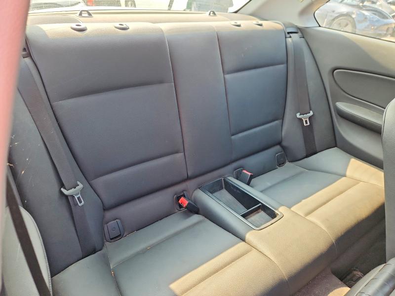 64281366 :رقم المزاد ، WBAUP7C5XBVM54305 vin ، 2011 Bmw 128 مزاد بيع