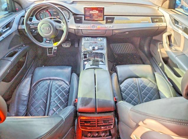 Продажа на аукционе авто 2016 Audi S8, vin: WAUJSAFD9GN006808, номер лота: 66290426