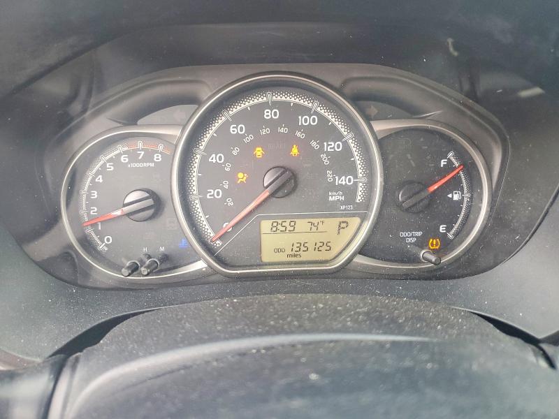2017 Toyota Yaris მანქანა იყიდება აუქციონზე, vin: VNKKTUD37HA085637, აუქციონის ნომერი: 63372666