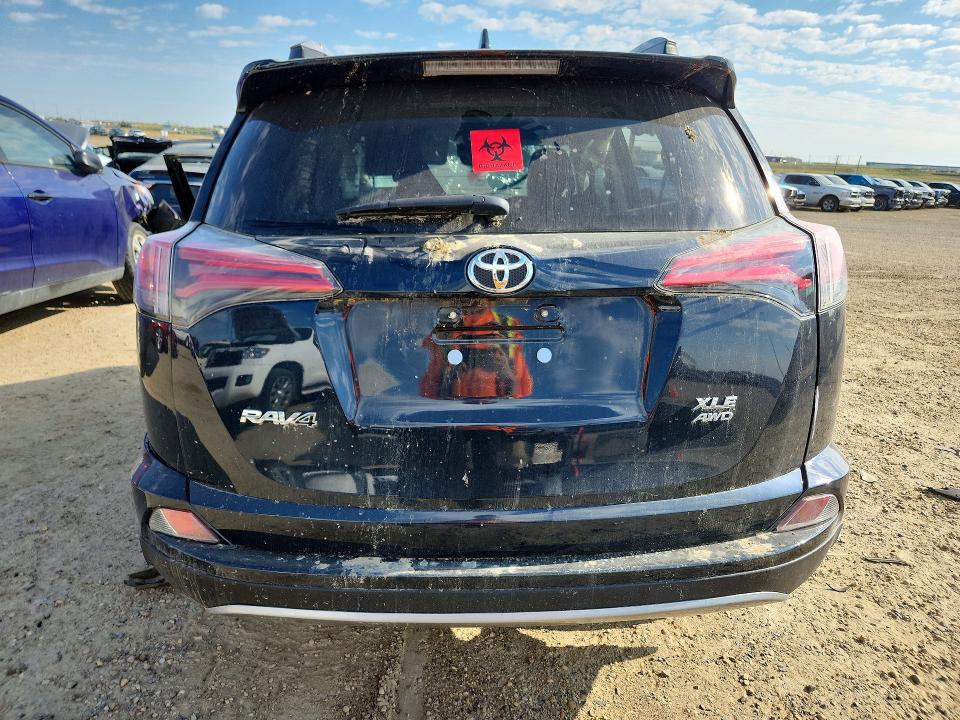 Aukcja sprzedaży 2018 Toyota Rav4, vin: 2T3RFREV8JW828700, numer aukcji: 65693976