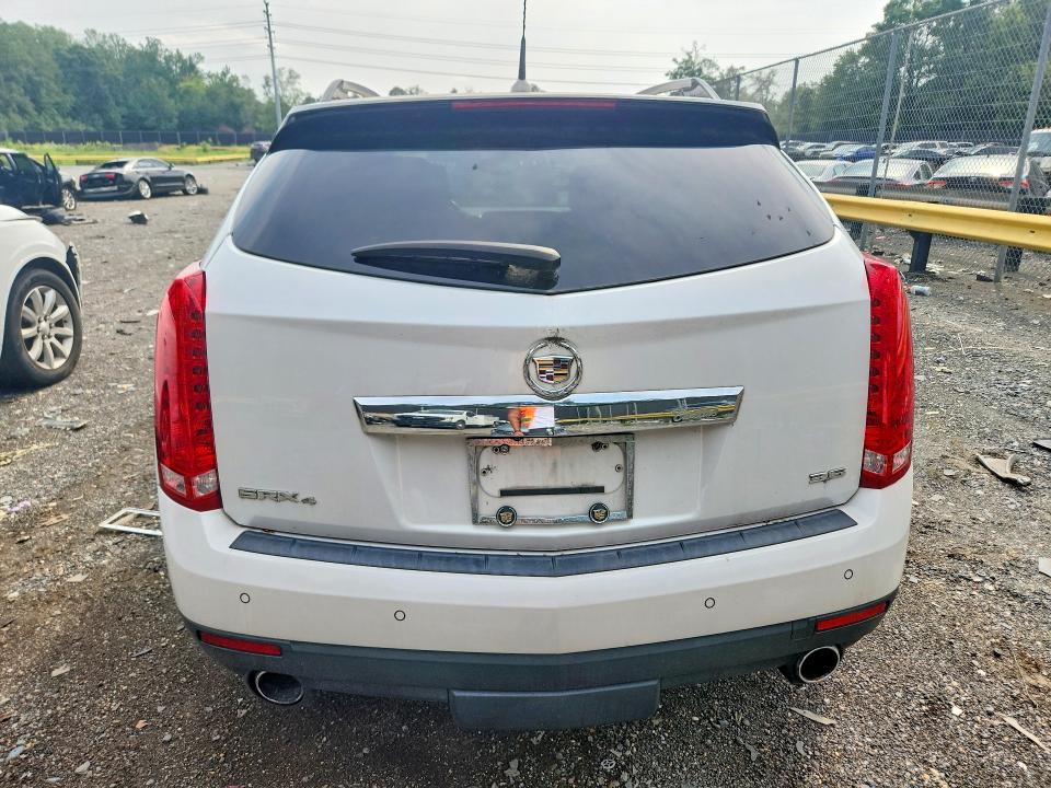61812726 :رقم المزاد ، 3GYFNGE3XES533362 vin ، 2014 Cadillac Srx مزاد بيع