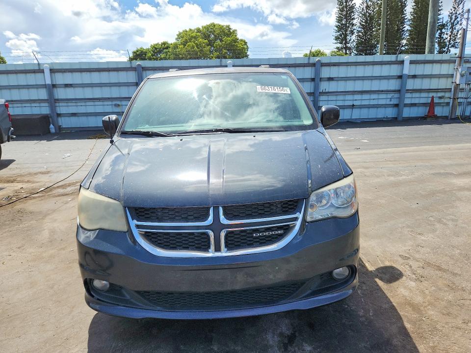 66316156 :رقم المزاد ، 2D4RN5DG0BR619738 vin ، 2011 Dodge Grand Caravan مزاد بيع