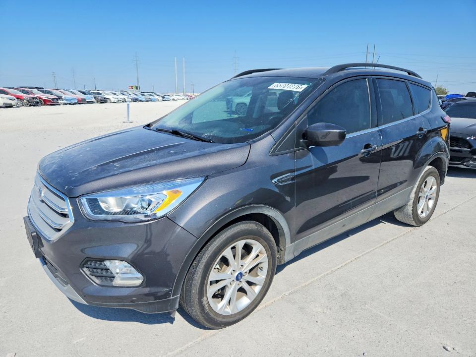 65701276 :رقم المزاد ، 1FMCU0HD6JUD36685 vin ، 2018 Ford Escape مزاد بيع