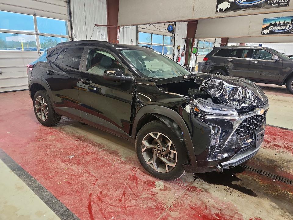 2025 Chevrolet Trax მანქანა იყიდება აუქციონზე, vin: KL77LHEP7SC157100, აუქციონის ნომერი: 66776316