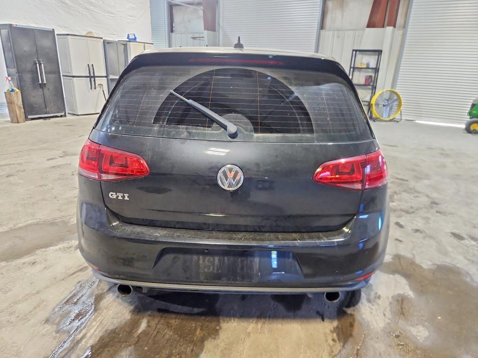 64855746 :رقم المزاد ، 3VW5T7AU8HM051176 vin ، 2017 Volkswagen Gti مزاد بيع