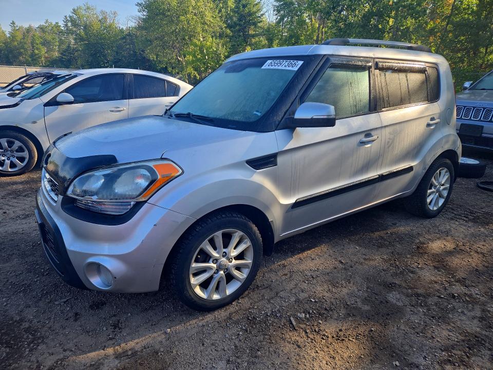 2013 Kia Soul მანქანა იყიდება აუქციონზე, vin: KNDJT2A6XD7574306, აუქციონის ნომერი: 65997366