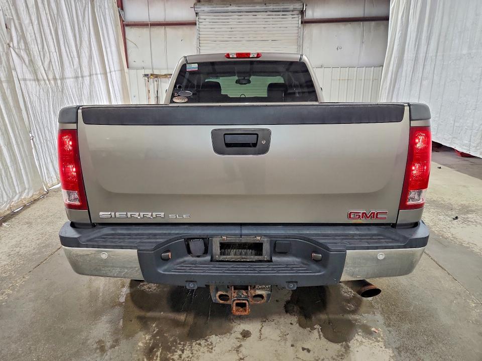 64304616 :رقم المزاد ، 1GT120CG8DF188602 vin ، 2013 Gmc Sierra مزاد بيع
