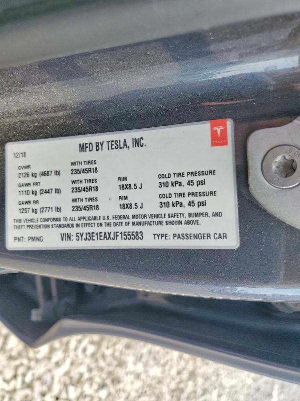 64425516 :رقم المزاد ، 5YJ3E1EAXJF155583 vin ، 2018 Tesla Model 3 مزاد بيع