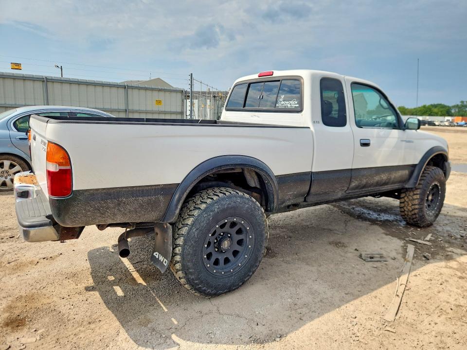 65752136 :رقم المزاد ، 4TAWN72N5XZ545044 vin ، 1999 Toyota Tacoma مزاد بيع