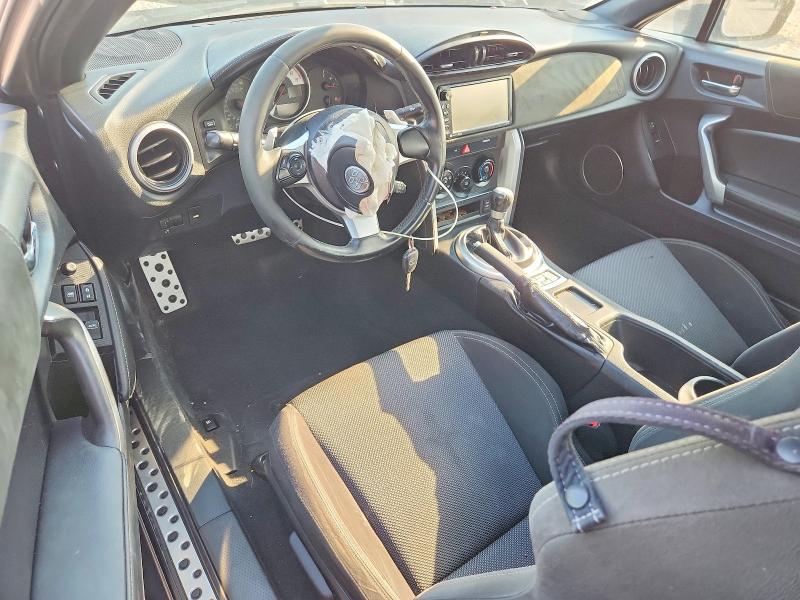 63801586 :رقم المزاد ، JF1ZNAA15H8704512 vin ، 2017 Toyota 86 مزاد بيع
