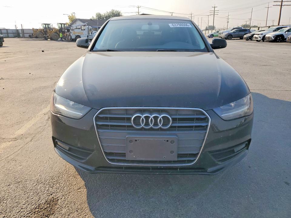 63798006 :رقم المزاد ، WAUAFAFL1EA079042 vin ، 2014 Audi A4 مزاد بيع