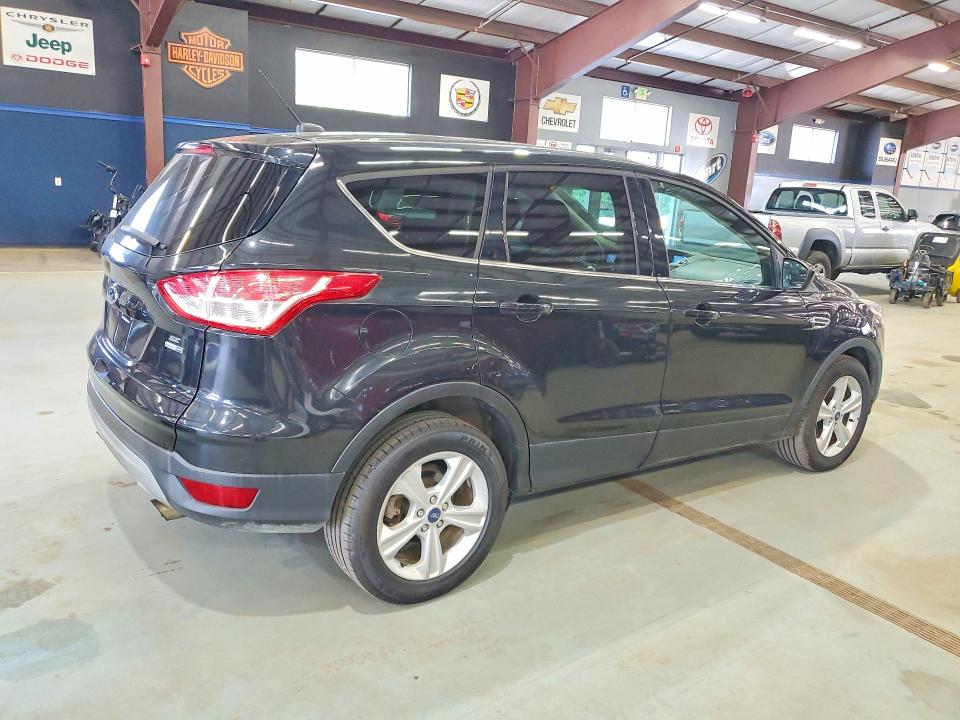 2015 Ford Escape მანქანა იყიდება აუქციონზე, vin: 1FMCU9G90FUB32442, აუქციონის ნომერი: 64968576