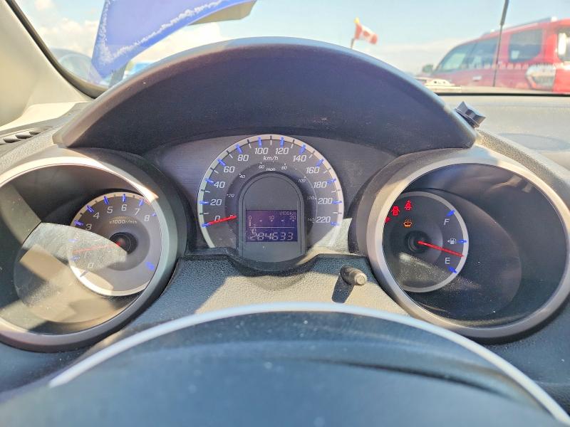 2010 Honda Fit მანქანა იყიდება აუქციონზე, vin: JHMGE8H50AS800476, აუქციონის ნომერი: 66437306