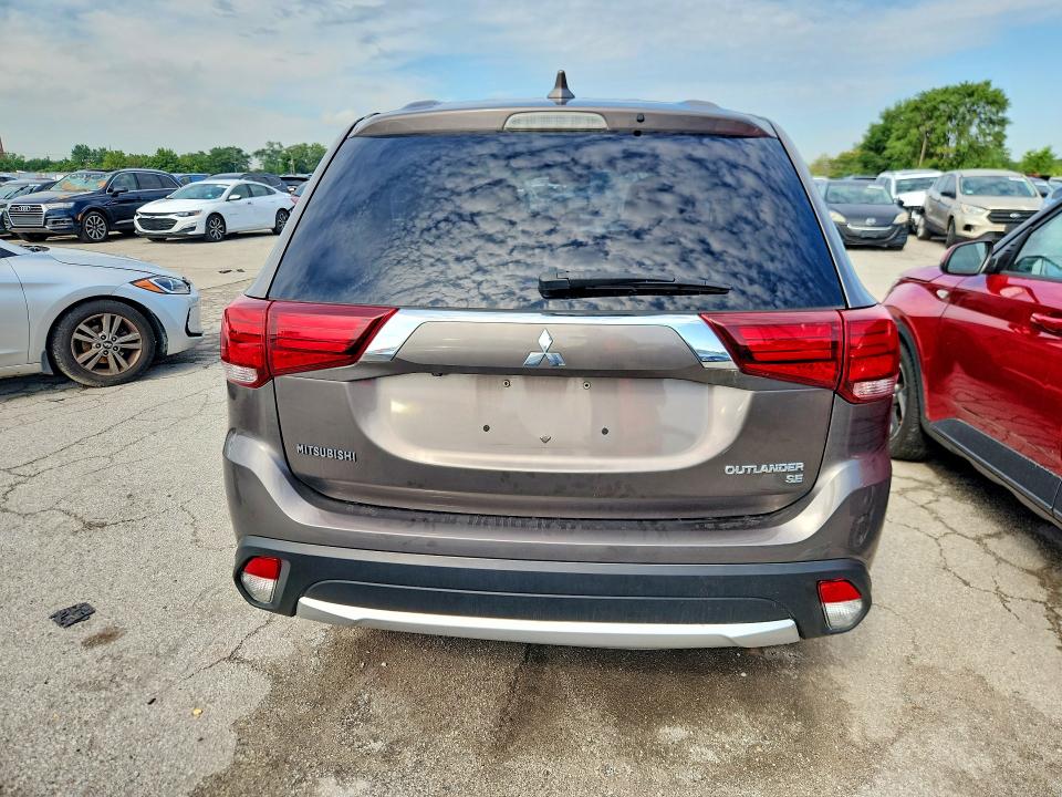 Aukcja sprzedaży 2017 Mitsubishi Outlander, vin: JA4AD3A30HZ002528, numer aukcji: 64292996