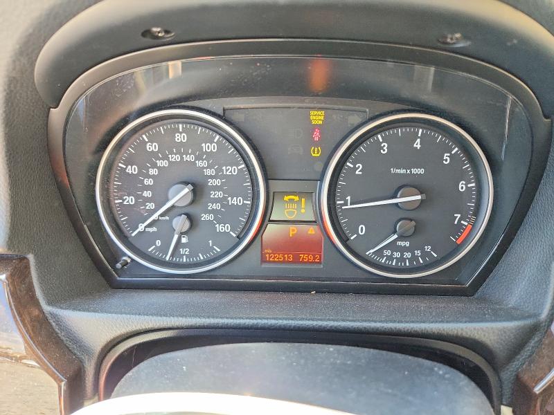 65301646 :رقم المزاد ، WBAPH5G50BNM75074 vin ، 2011 Bmw 328 مزاد بيع