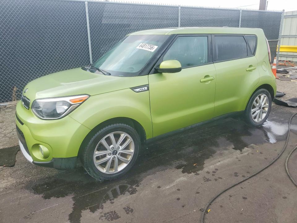 2017 Kia Soul მანქანა იყიდება აუქციონზე, vin: KNDJP3A50H7884942, აუქციონის ნომერი: 64817756