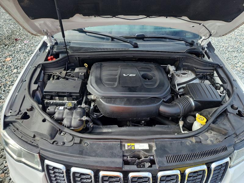 Продажа на аукционе авто 2018 Jeep Grand Cherokee, vin: 1C4RJFAG2JC328295, номер лота: 63654696
